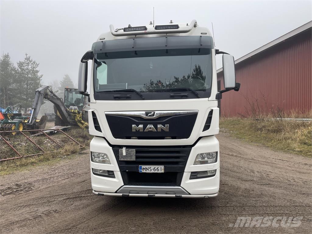MAN TGX 35.580 Camion con gancio di sollevamento