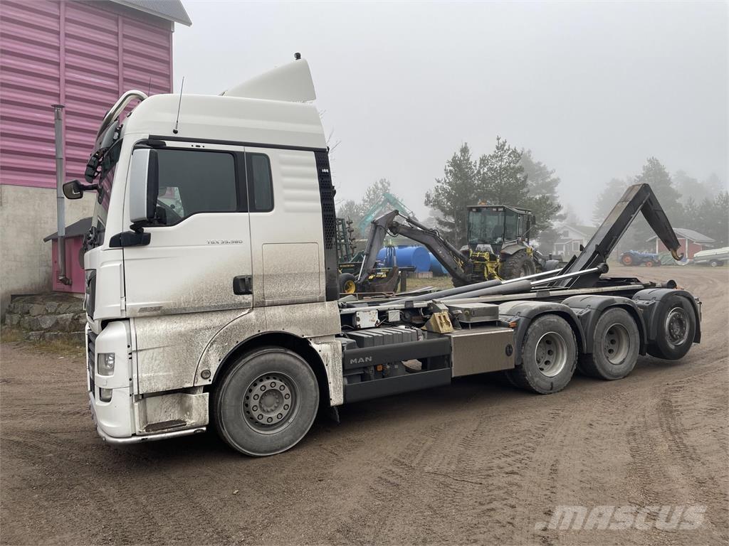 MAN TGX 35.580 Camion con gancio di sollevamento