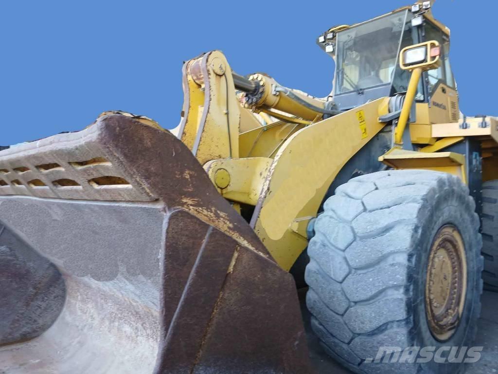 Komatsu WA 600 Pale gommate