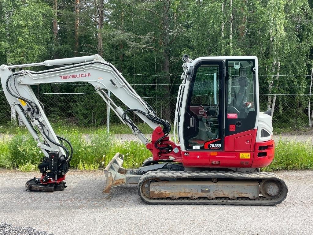 Takeuchi TB 260 Miniescavatori