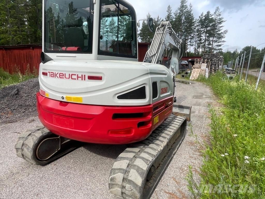Takeuchi TB 260 Miniescavatori