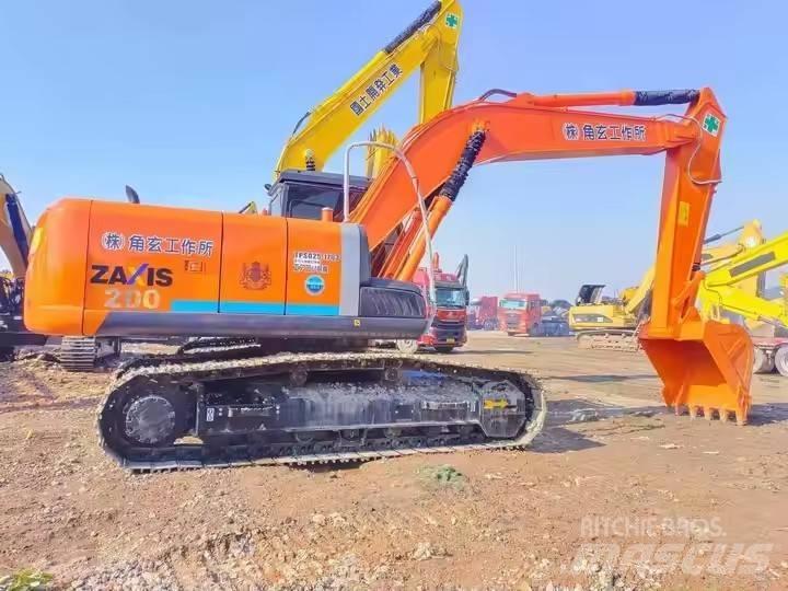 Hitachi ZX200 Escavatori cingolati