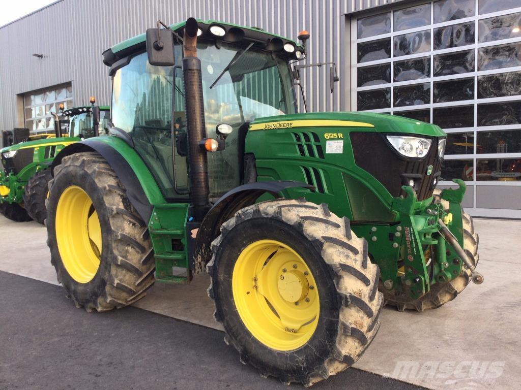 John Deere 6125R Trattori