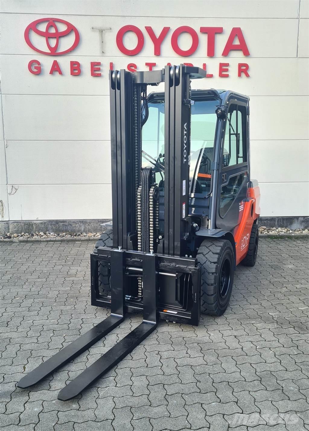 Toyota 52-8FDJF35 Carrelli elevatori diesel