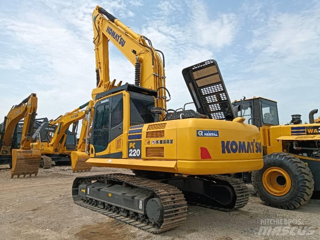 Komatsu PC 220-8 Escavatori cingolati