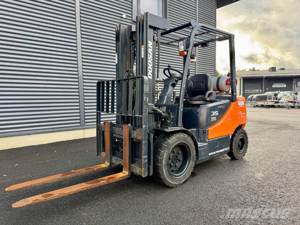 Doosan G 35 C-5 Carrelli elevatori GPL
