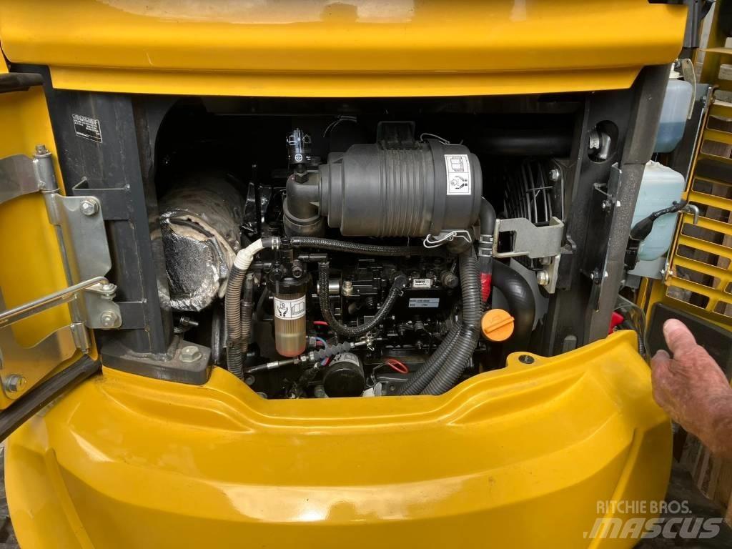 Komatsu PC 26 MR Miniescavatori