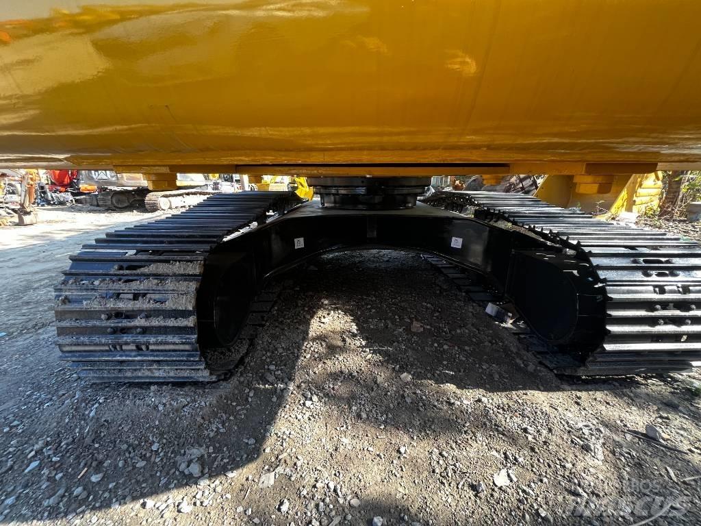 Komatsu PC 220 Escavatori cingolati