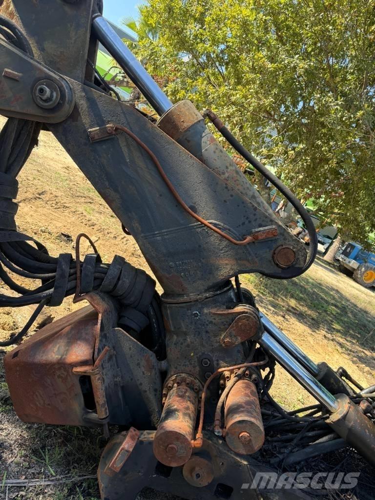 Timberjack 1270 Bracci e avambracci
