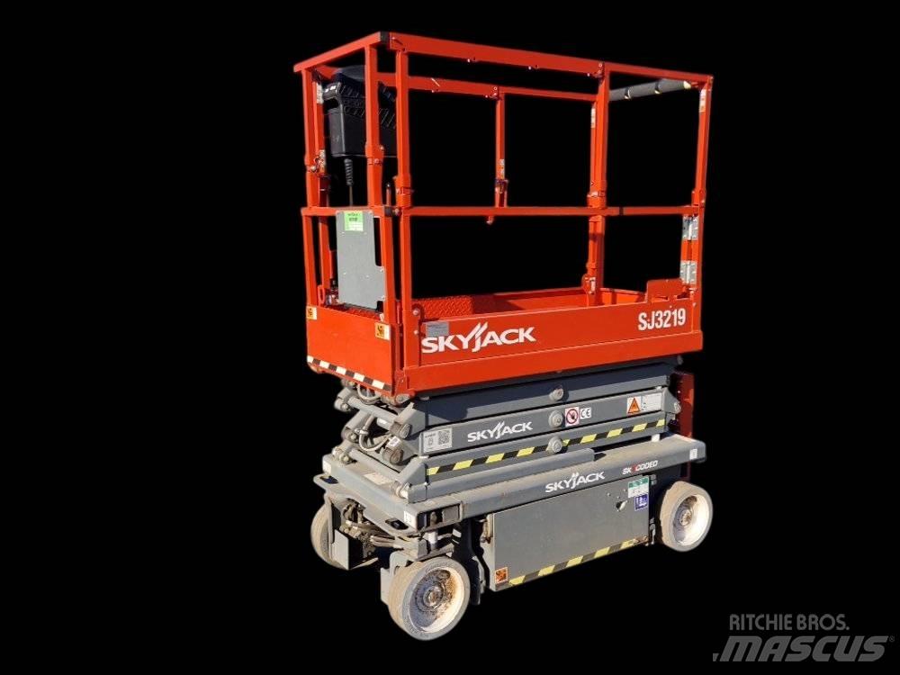 SkyJack SJ 3219 Piattaforme a pantografo