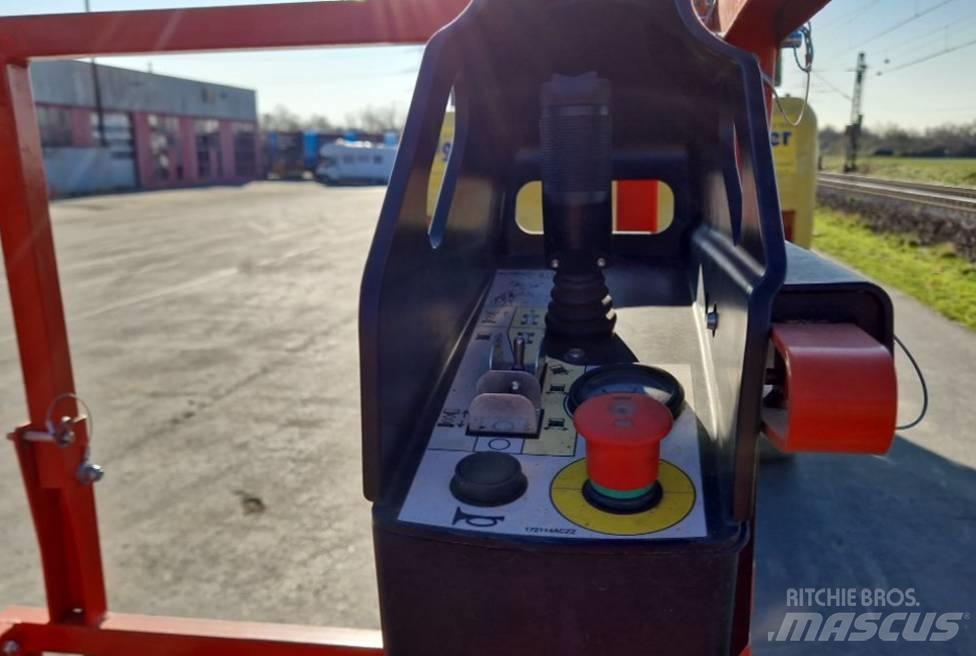 SkyJack SJ 3219 Piattaforme a pantografo