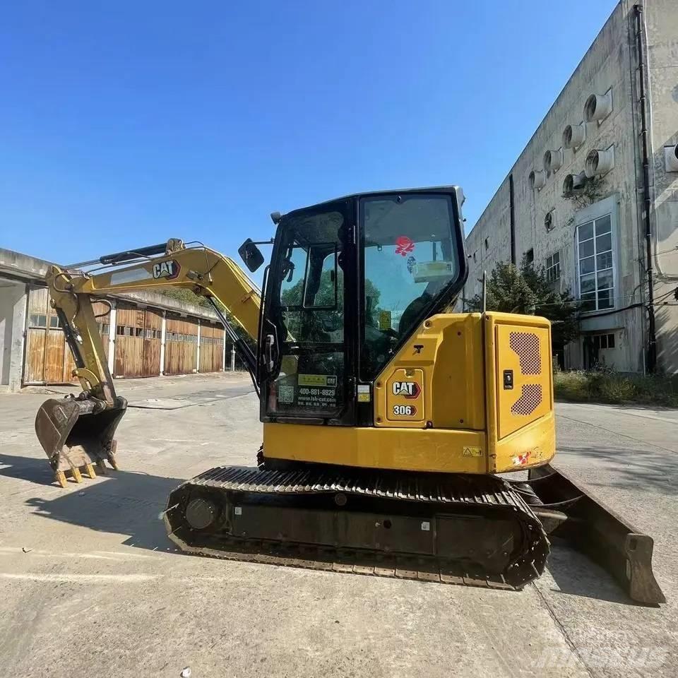 CAT 306E2 Escavatori cingolati