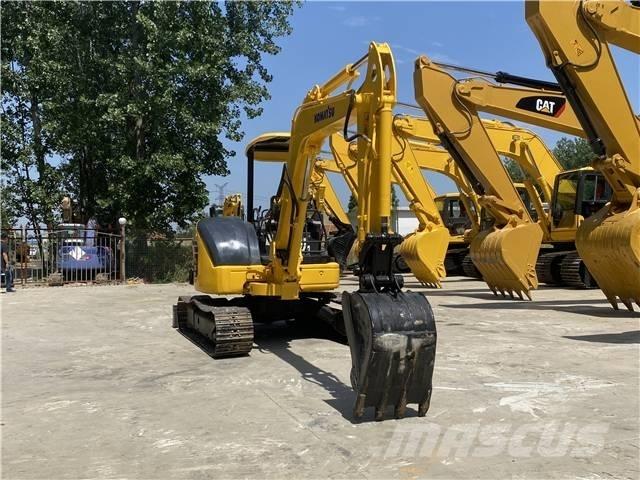 Komatsu PC 35 Escavatori cingolati