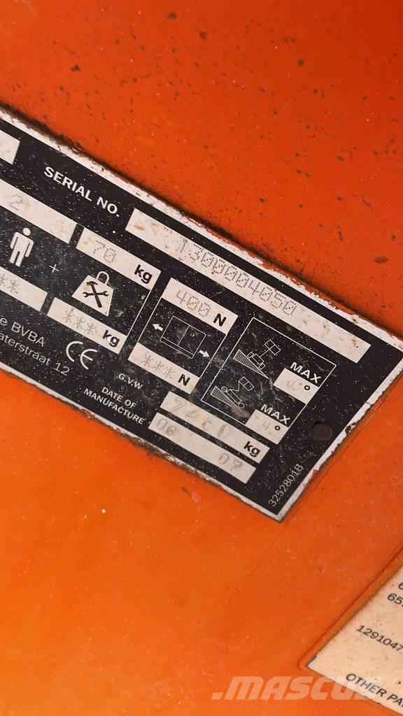 JLG 450 AJS II Piattaforme a braccio articolato