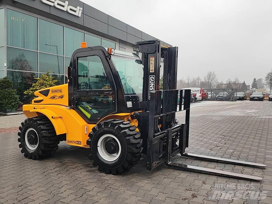  H35 4x4 Carrelli elevatori diesel