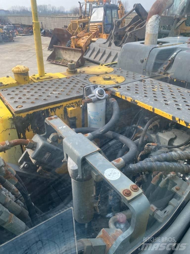 Volvo EC 160 B N LC Escavatori cingolati
