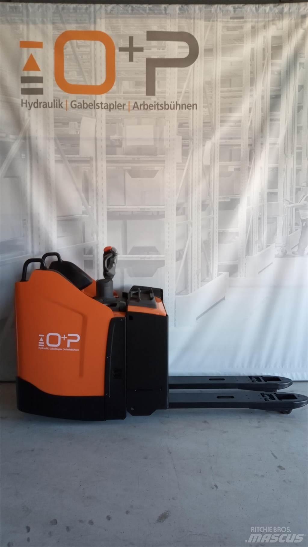 Toyota LPE 200 Transpallet manuale