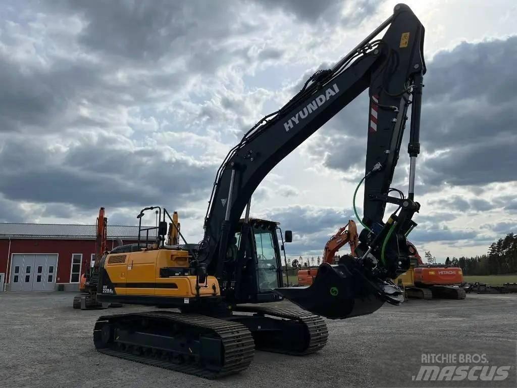 Hyundai HX 220 Escavatori cingolati