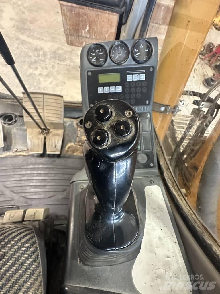Liebherr R 317 Escavatori cingolati