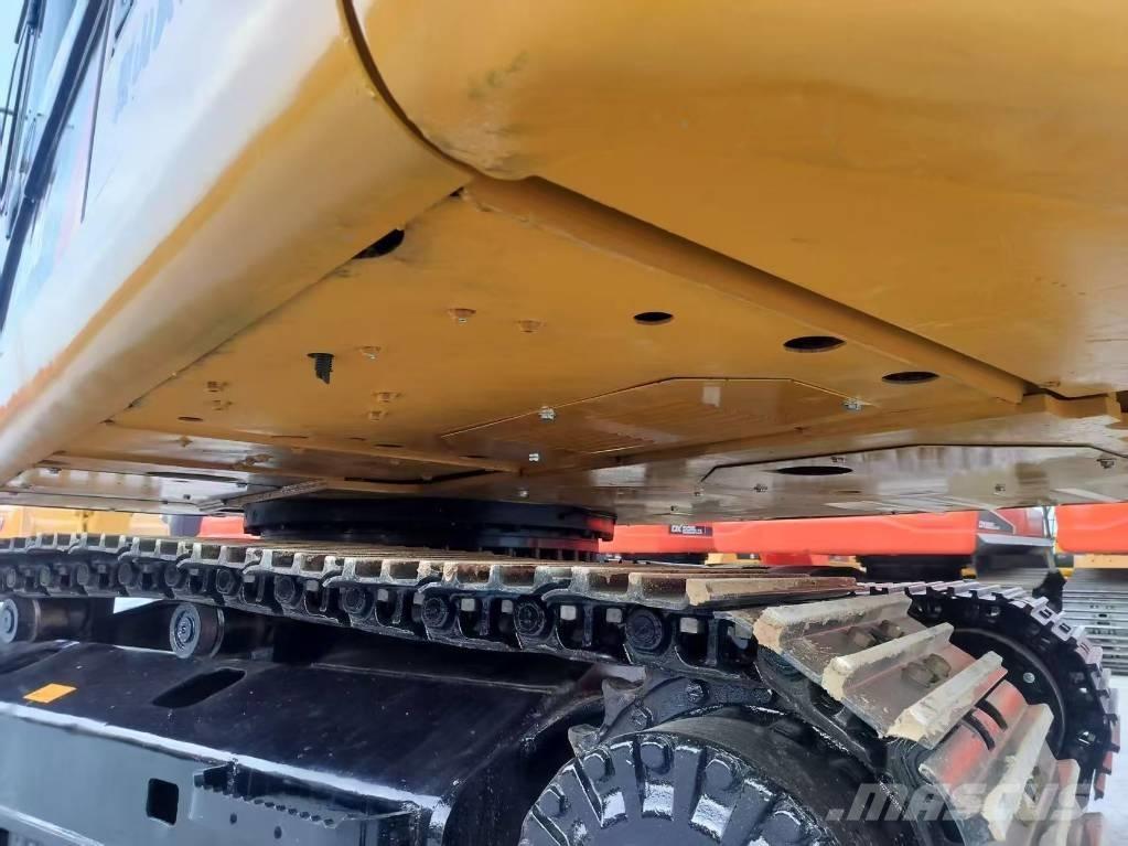 CAT 320 D2 Escavatori cingolati