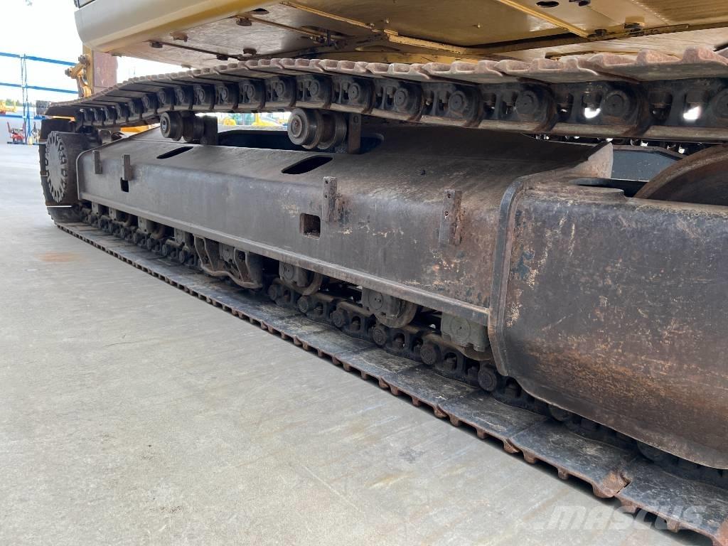CAT 323D LN Escavatori cingolati