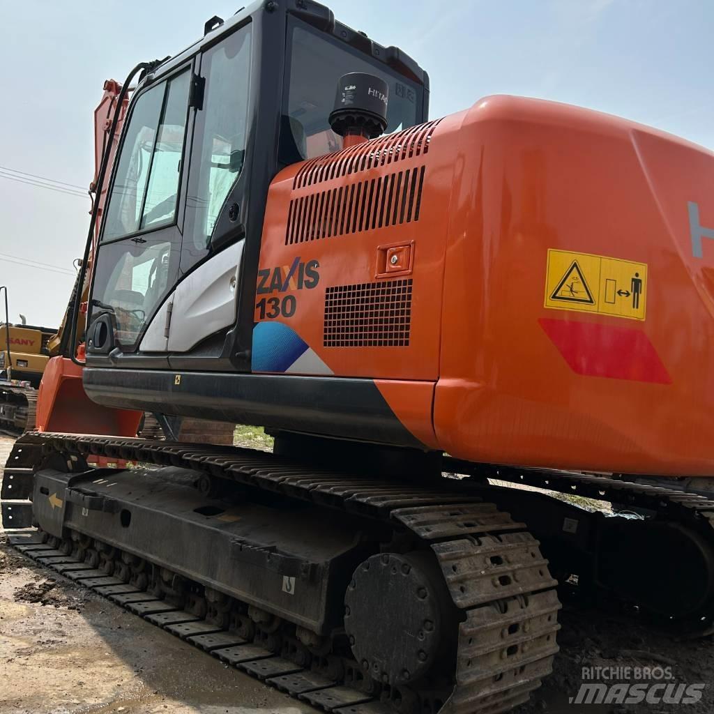Hitachi 130 Escavatori cingolati