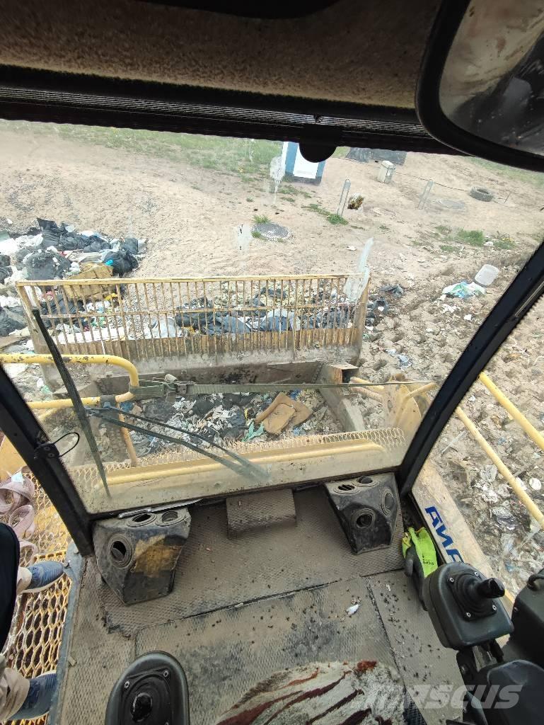 Tana G290 Compattatrici