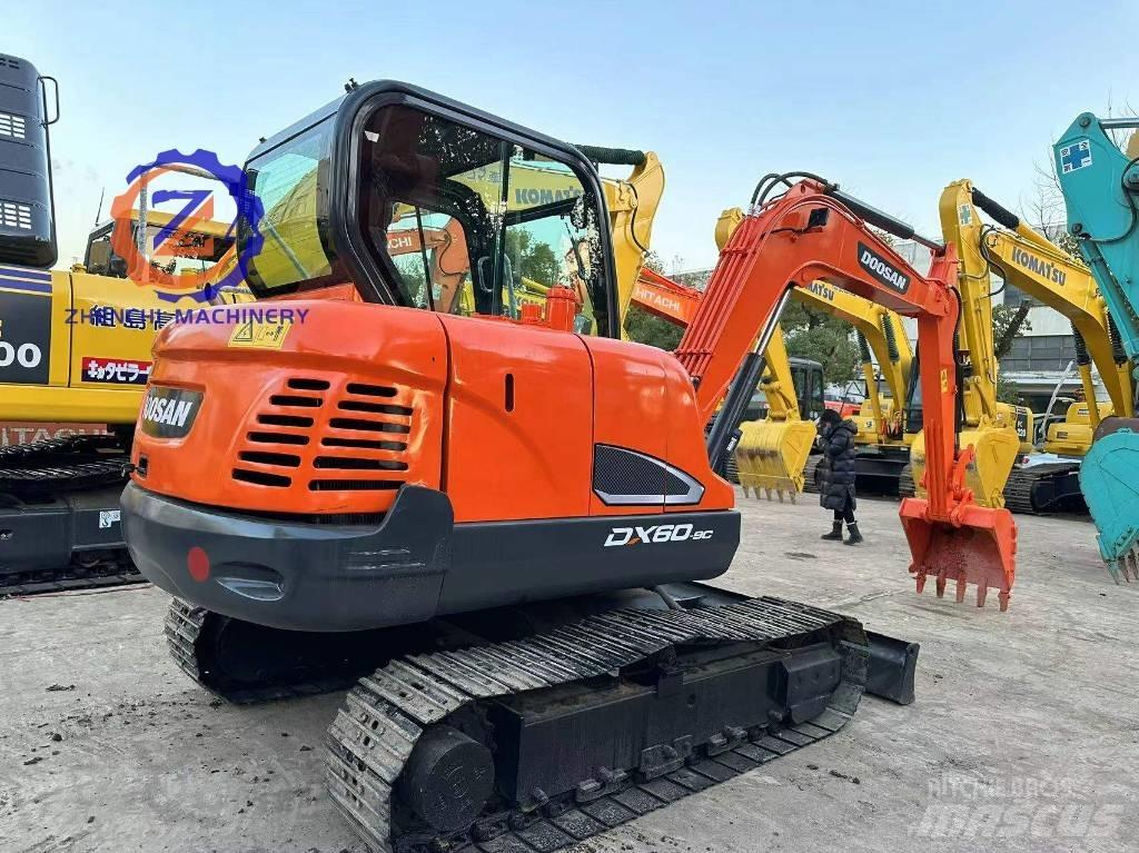 Doosan DX 60 Miniescavatori