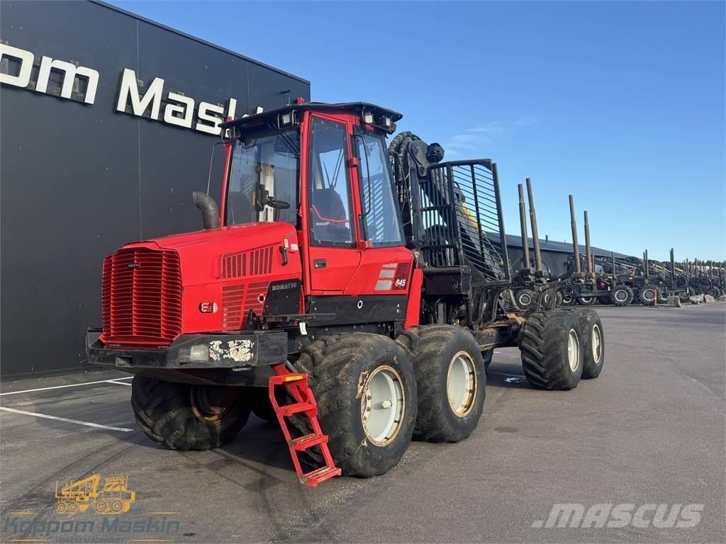 Komatsu 845 Forwarder
