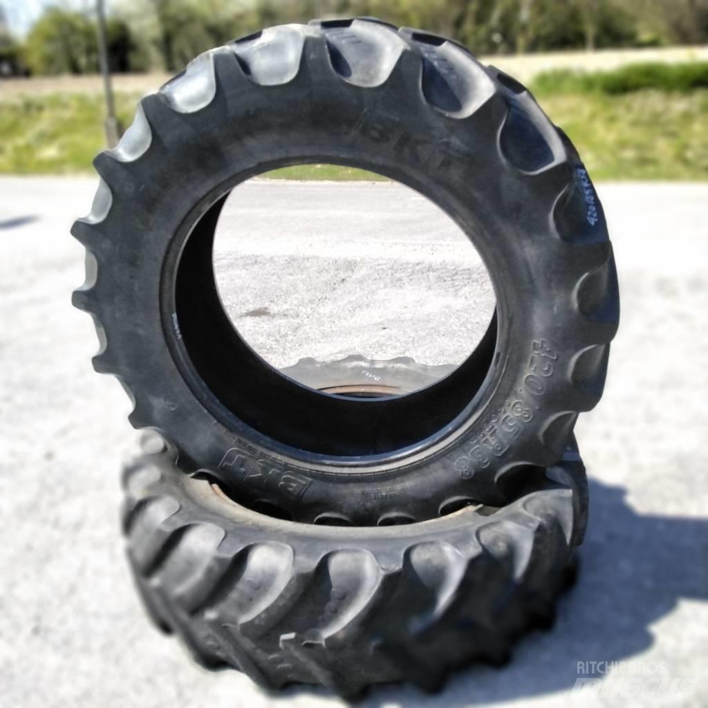 BKT 420/85R38 Pneumatici, ruote e cerchioni