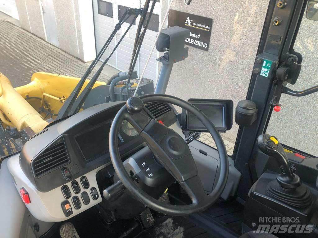 Komatsu WA 320-8 Pale gommate