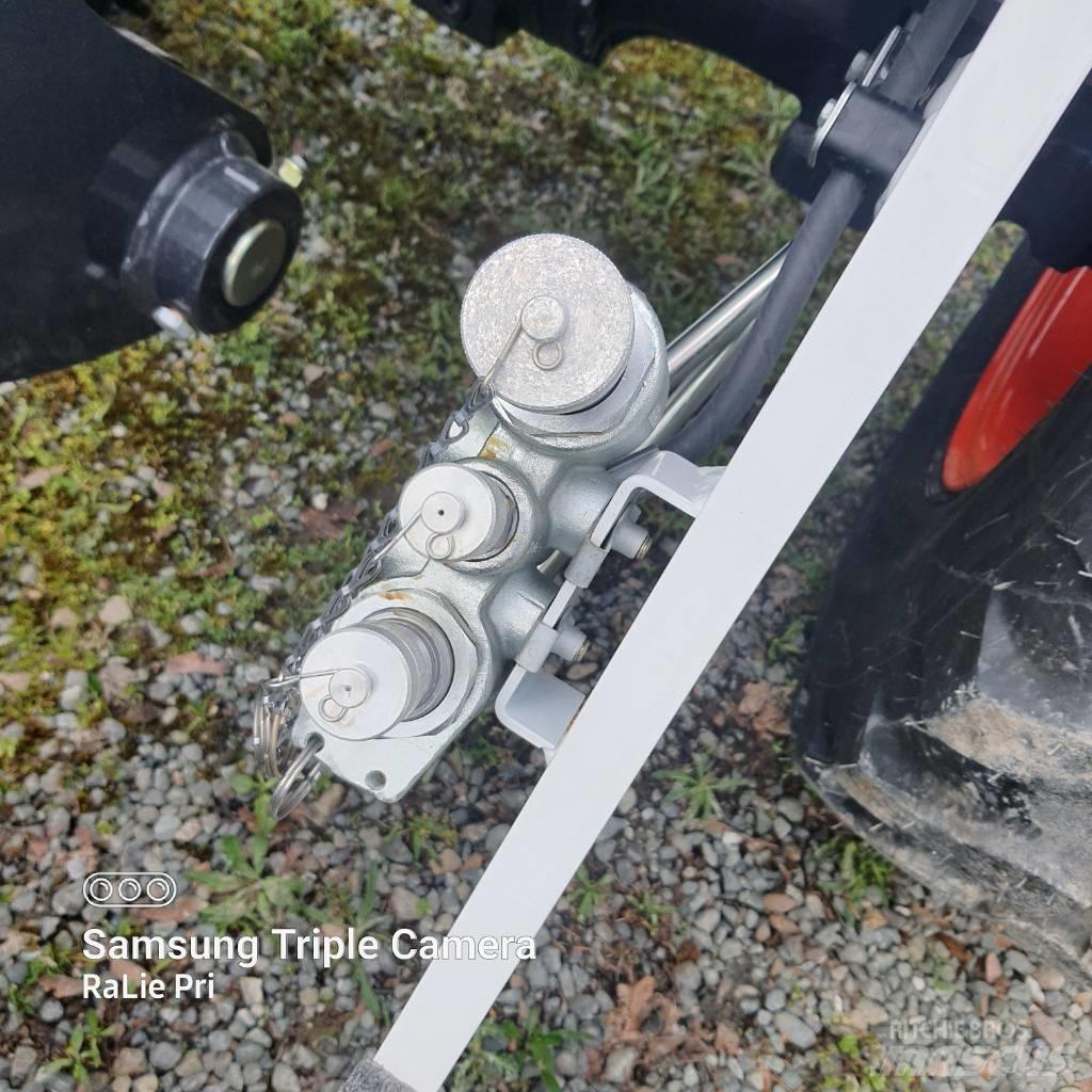 Bobcat Radlader Pale gommate