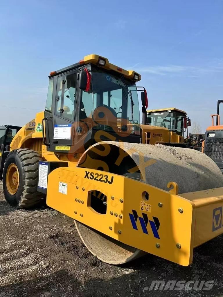 XCMG XS 233J Rulli monotamburo