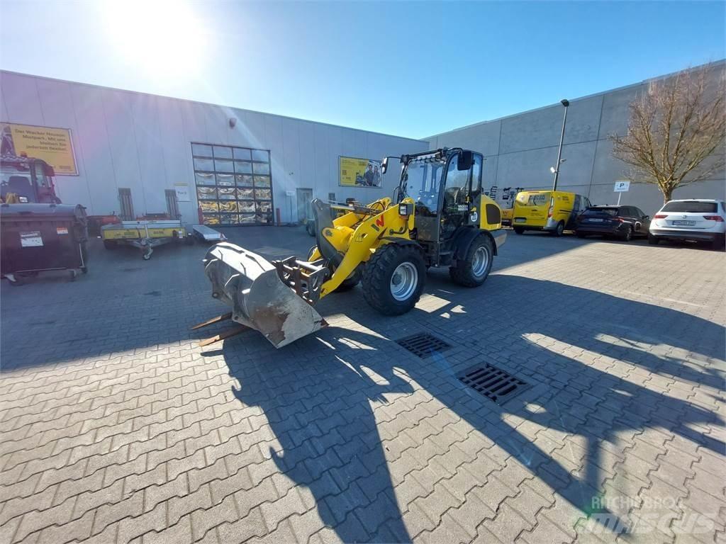 Wacker Neuson WL44 Pale gommate
