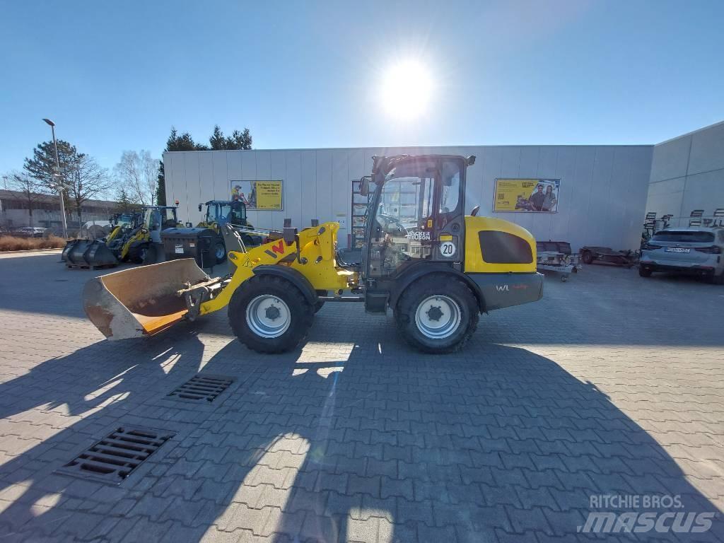 Wacker Neuson WL44 Pale gommate