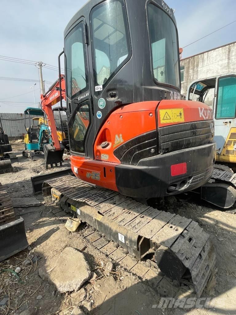 Kubota U35 Miniescavatori