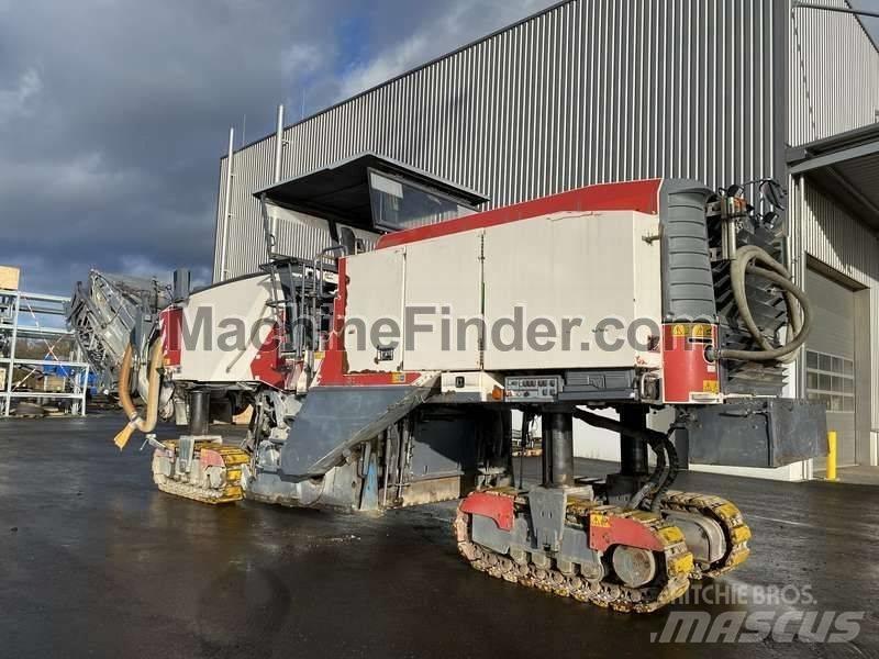 Wirtgen W 250i Fresa a freddo per asfalto