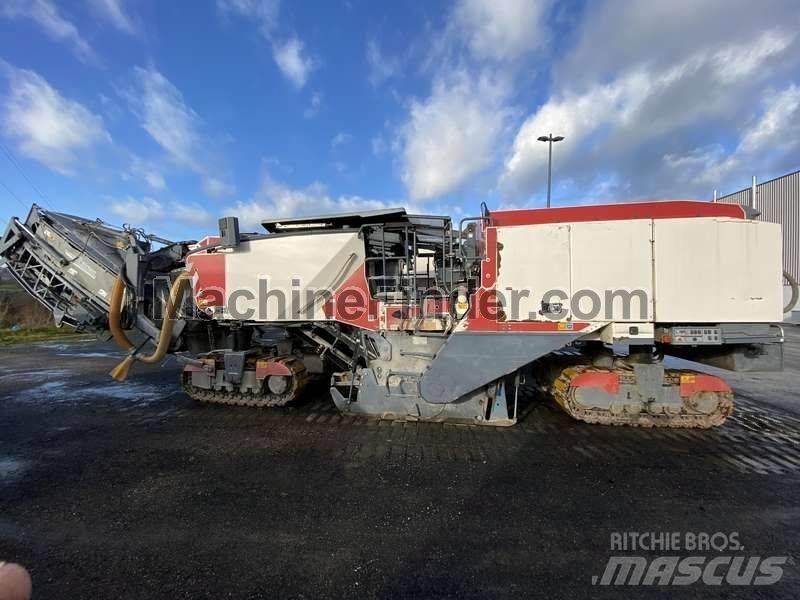 Wirtgen W 250i Fresa a freddo per asfalto