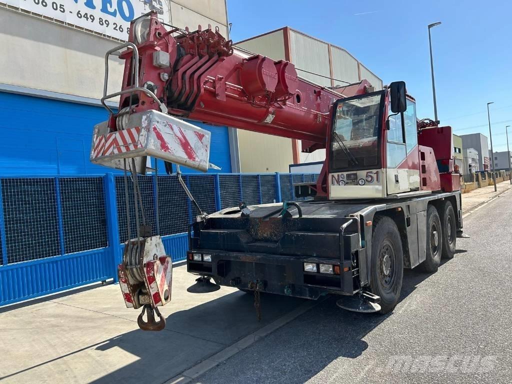 Demag AC 40-1 City Gru per tutti i terreni