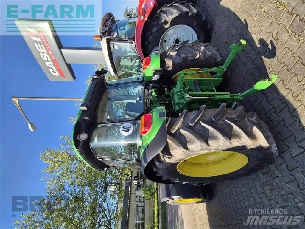 John Deere 5070 m Trattori