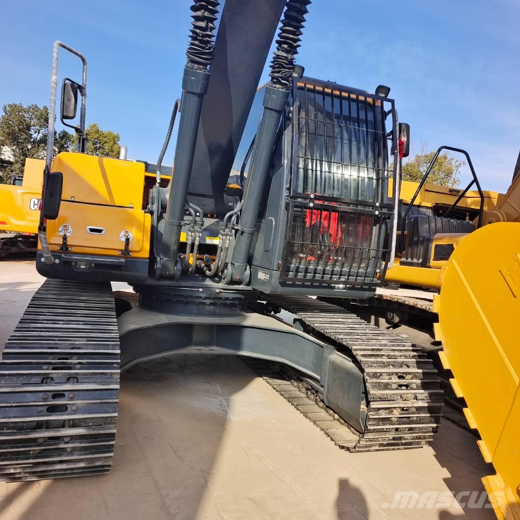 Hyundai 220LC-9T Escavatori cingolati