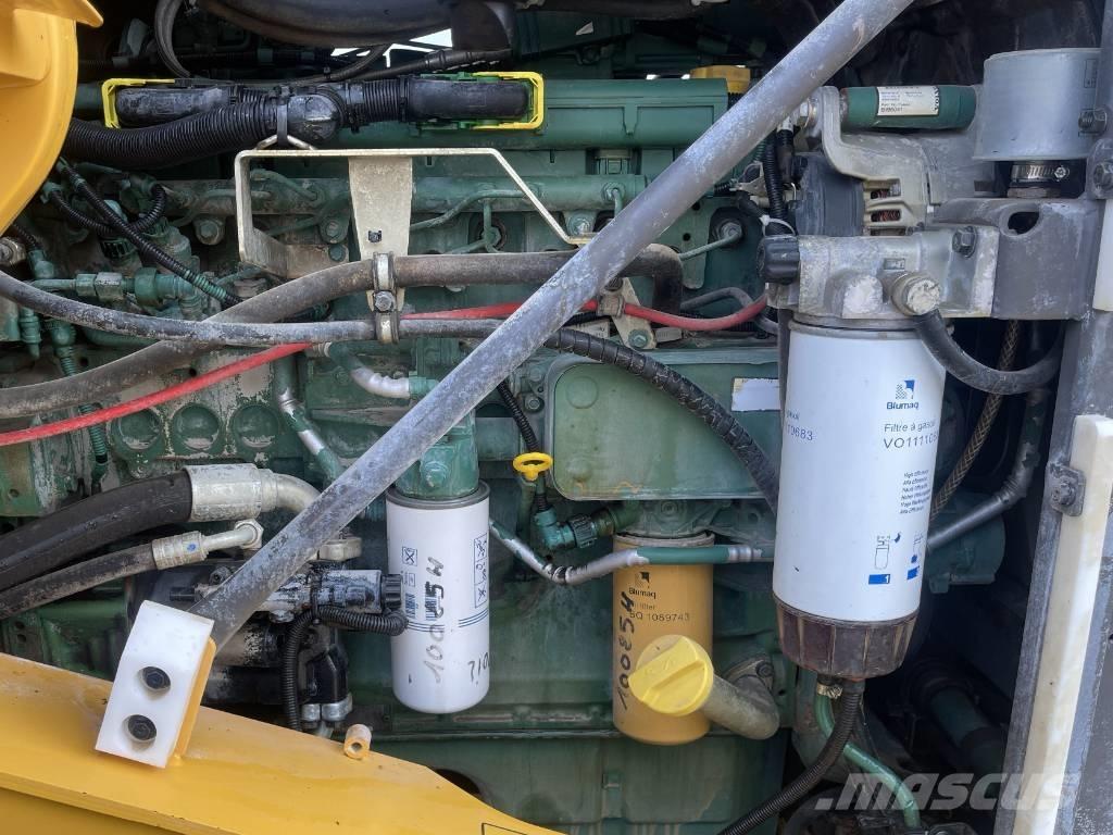 Volvo L 60 G Pale gommate