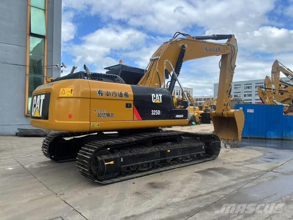 CAT 325 D Escavatori cingolati