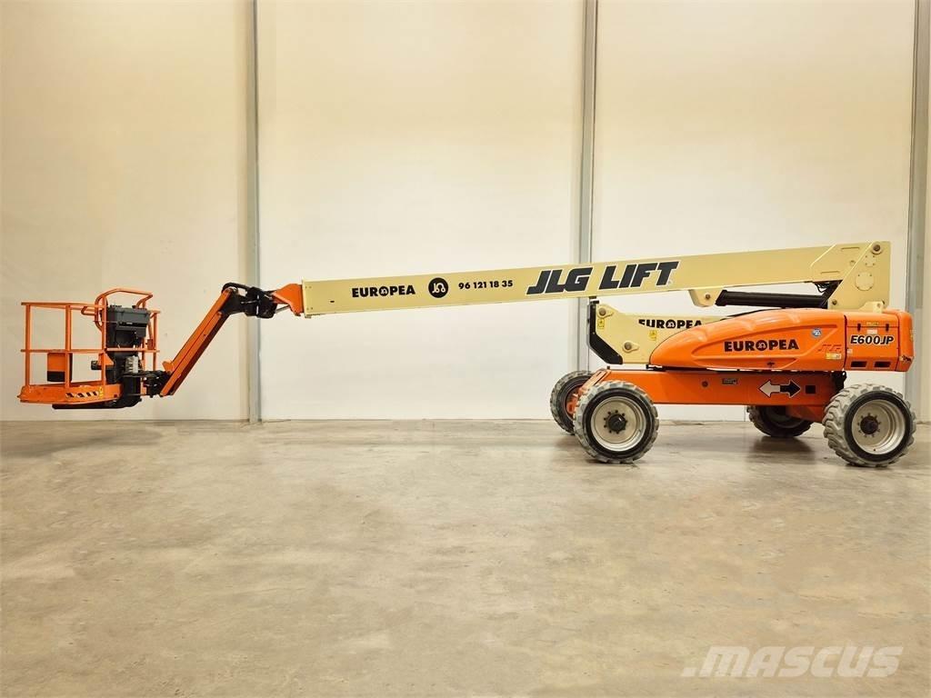 JLG E600JP Piattaforme a braccio articolato