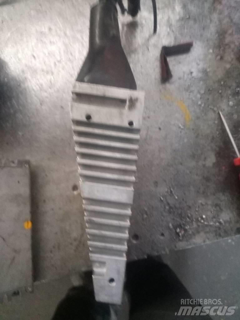 Liebherr R 916 LC Componenti elettroniche