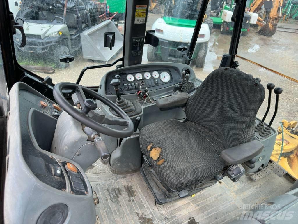 CAT 446 D Terne