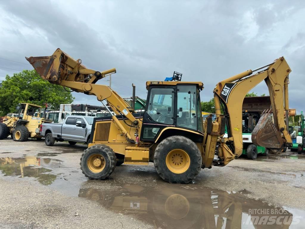 CAT 446 D Terne