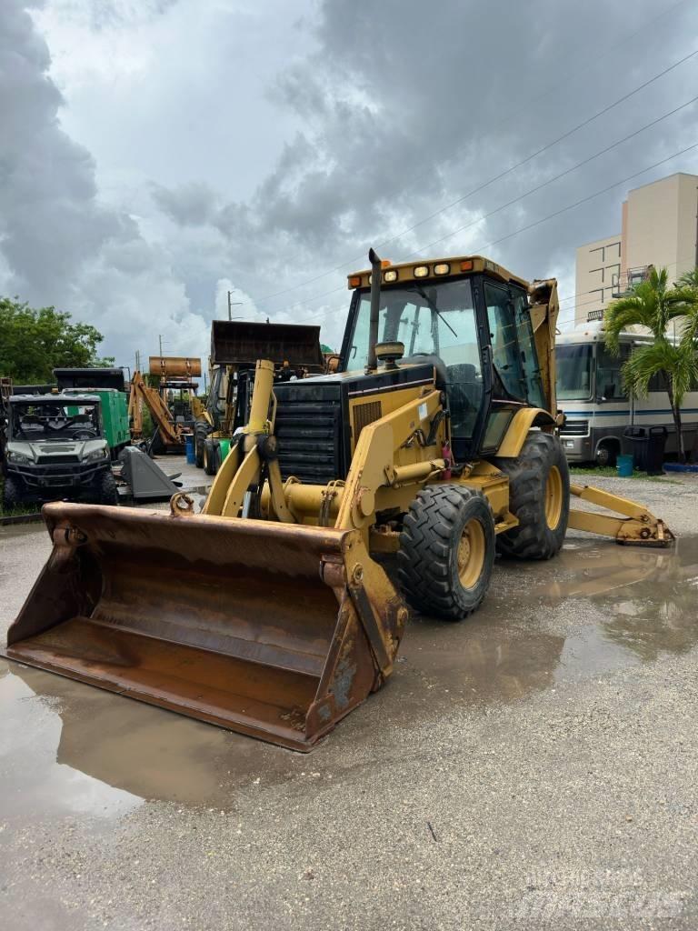 CAT 446 D Terne