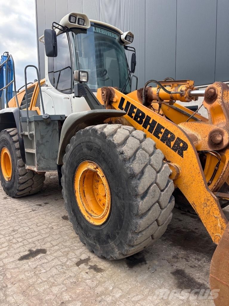 Liebherr L 550 Pale gommate
