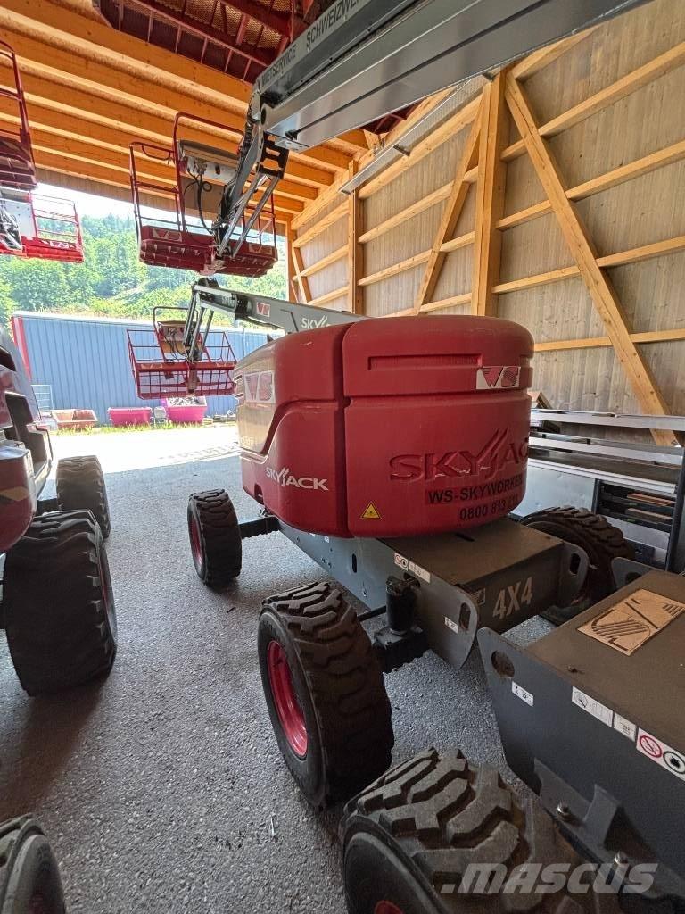 SkyJack SJ 51 AJ Piattaforme a braccio articolato